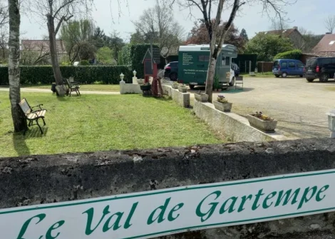 Jouhet